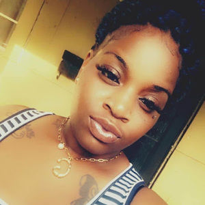 Meet your Posher, Krystal